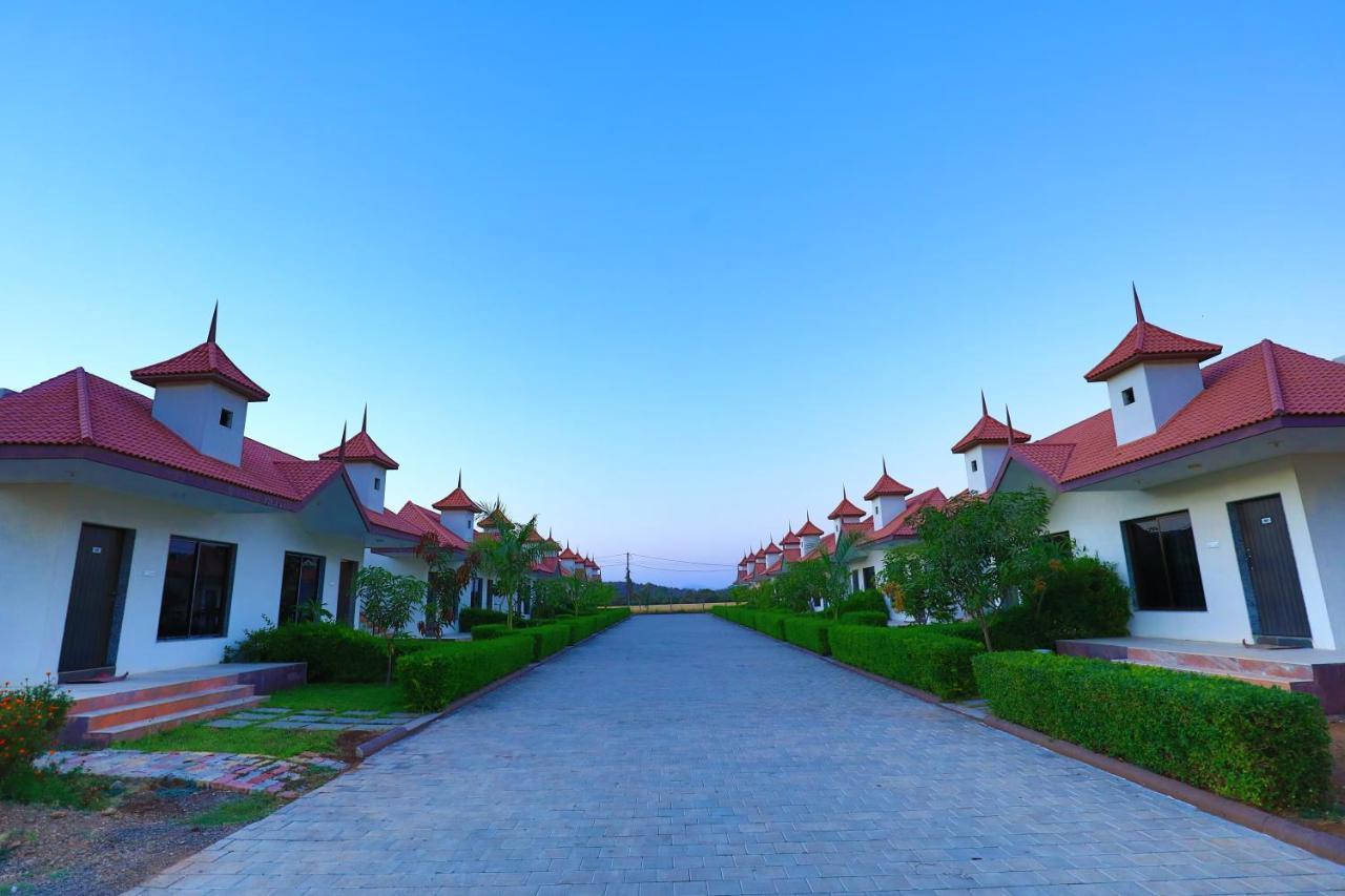 Vishal Lords Inn Gir Forest Malanka Dış mekan fotoğraf